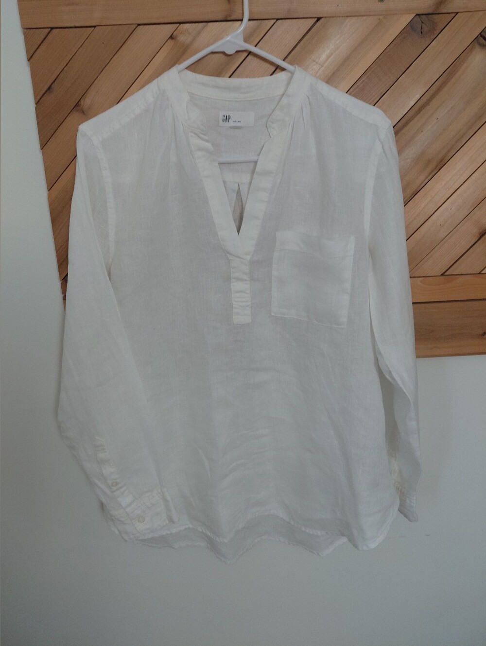 Gap 100% Linen White Blouse Medium